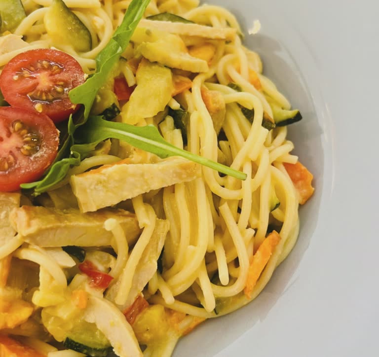 Massa de legumes com frango