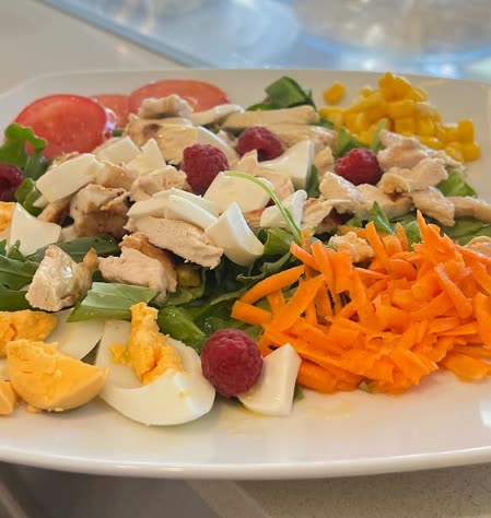 Salada de frango
